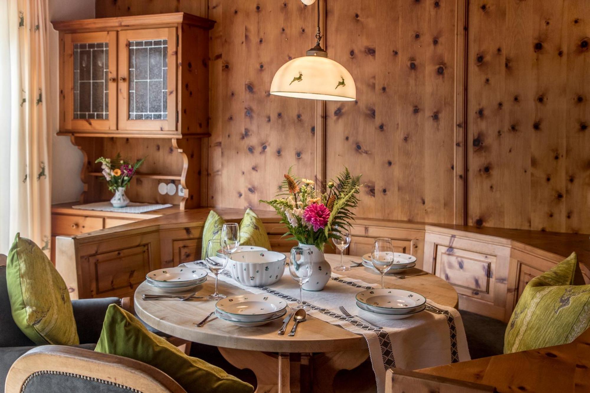 Zum Martin Sepp Appartements Im Martinshof Sankt Johann in Tirol Eksteriør bilde